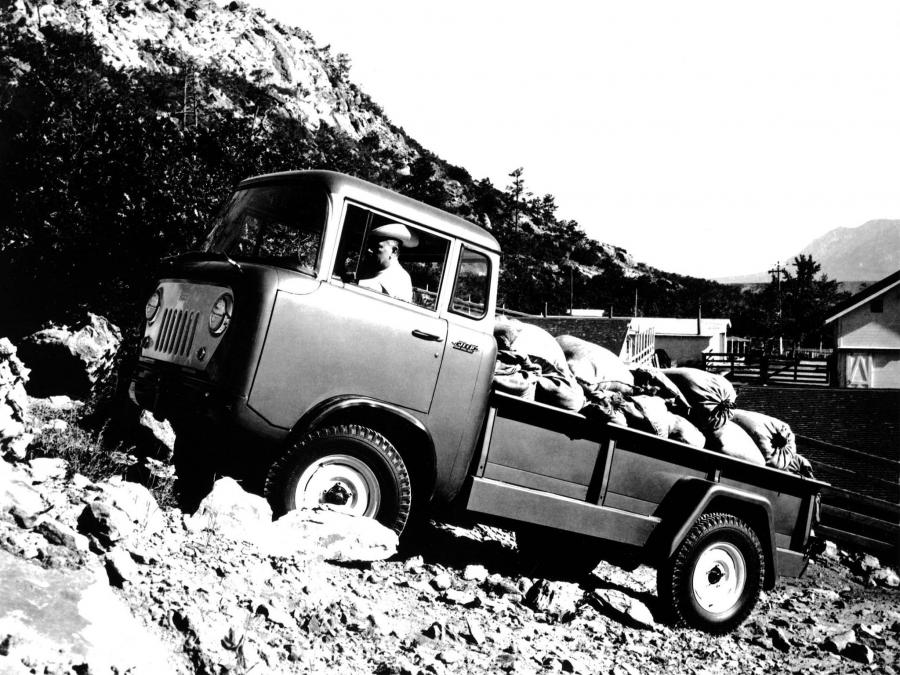  Willys Jeep FC-170 1957 года  (фото 5 из 6)